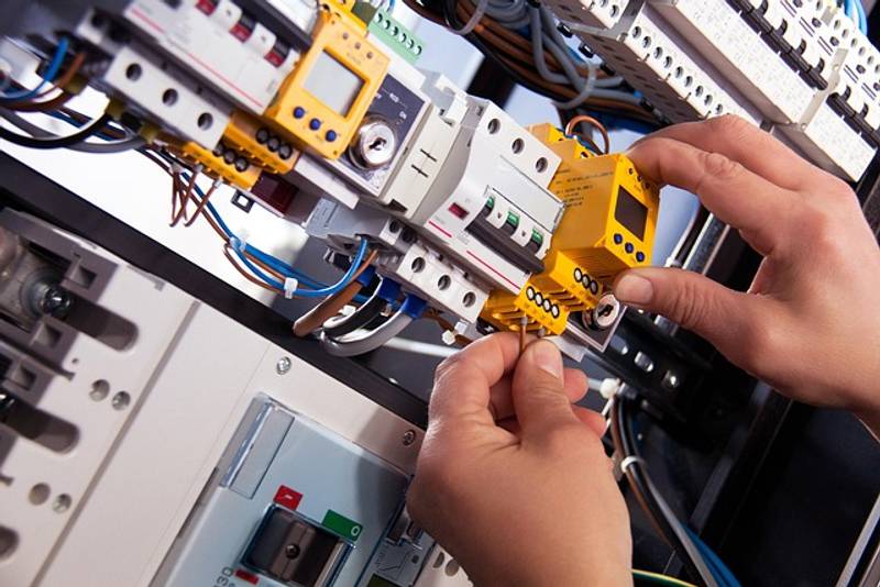Maintenance borne de recharge